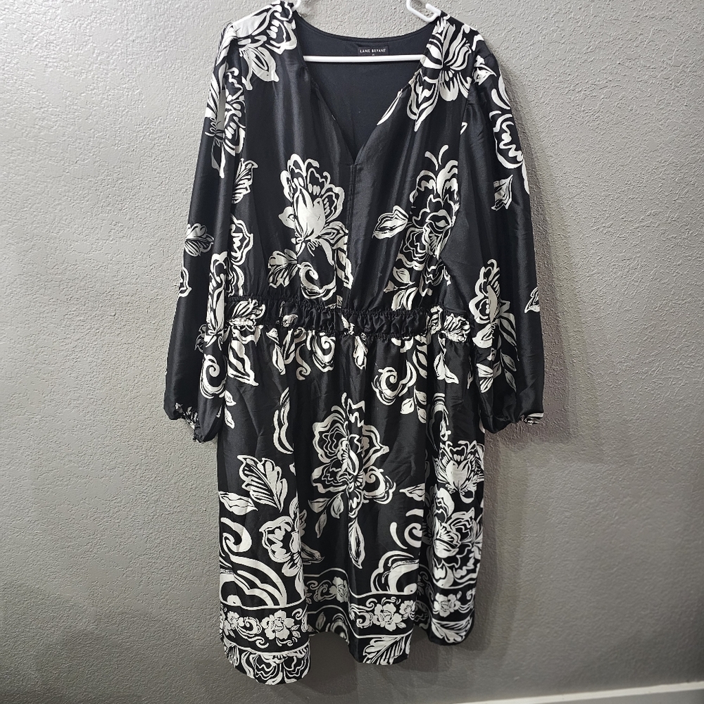 Size 24 Lane Bryant Black and White Floral Midi Dress